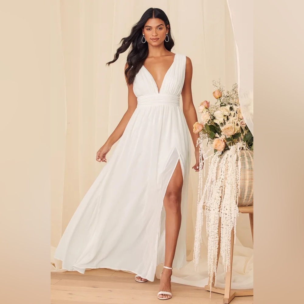 Lulus White Gown